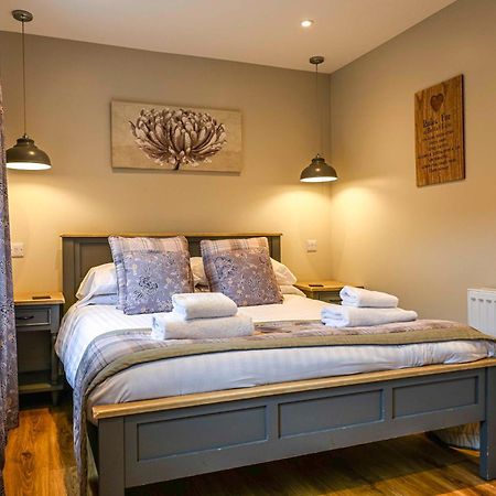 Bluebell Lodge 24 With Hot Tub Newton Stewart Eksteriør bilde
